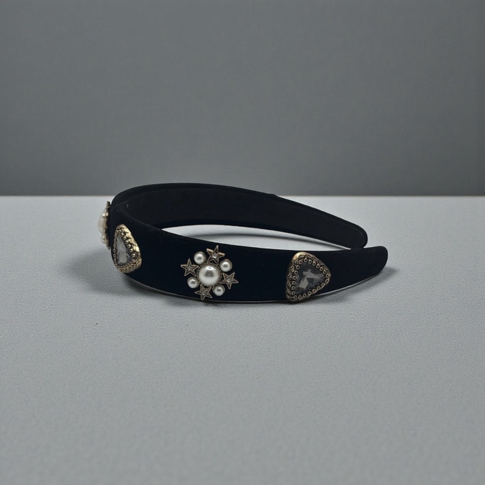 Elegant Black Headband with Gold Accents - Picture 2 of 5